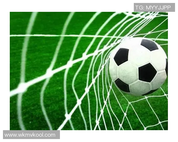 帕尼尼足球球星卡的收藏价值与市场趋势分析